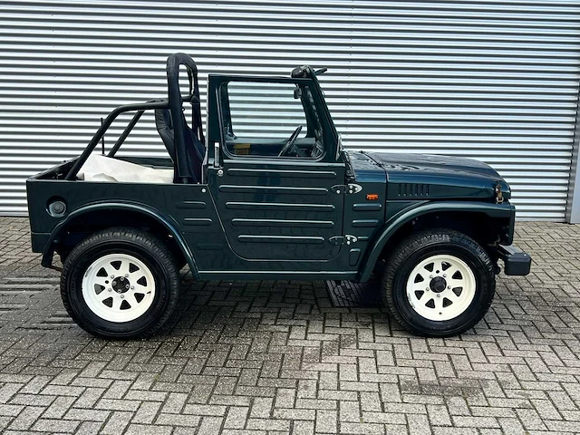 Suzuki - 1984 - lj80 - personenauto - afbeelding 17 van  22