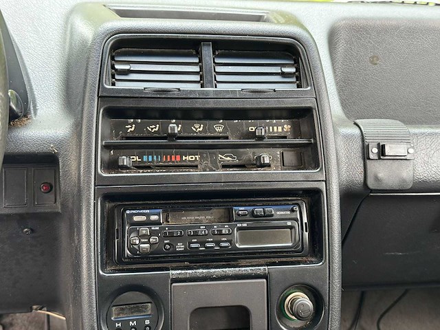 Suzuki - 1992 - vitara - 1.6 jlx cabrio - zd-tx-04 - afbeelding 3 van  13
