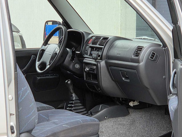 Suzuki - 2002 - jimny - 1.3 jlx - 25-lb-vn - afbeelding 9 van  23