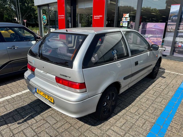Suzuki - 2002 - swift - 1.0 summum - 67-jb-bg - afbeelding 4 van  6