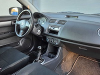 Suzuki - 2005 - swift - 1.3 gls - 03-rr-xl - afbeelding 14 van  23
