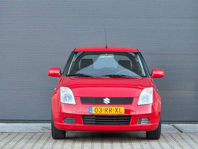 Suzuki - 2005 - swift - 1.3 gls - 03-rr-xl - afbeelding 12 van  23