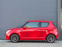Suzuki - 2005 - swift - 1.3 gls - 03-rr-xl - afbeelding 22 van  23