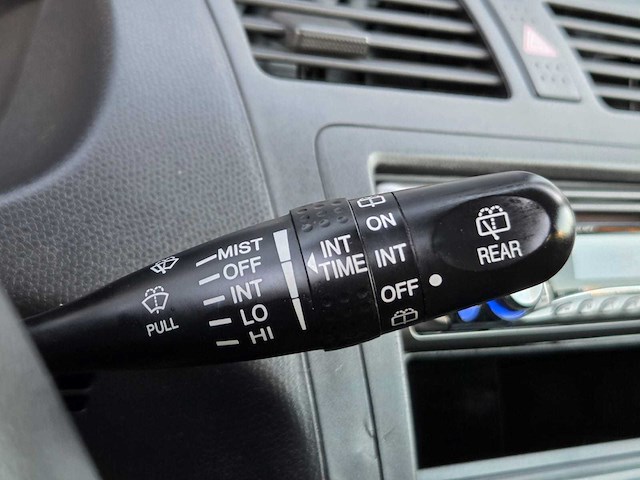 Suzuki - 2005 - swift - 1.3 gls - 03-rr-xl - afbeelding 6 van  23