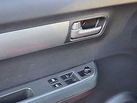 Suzuki - 2005 - swift - 1.3 gls - 03-rr-xl - afbeelding 10 van  23