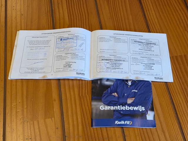 Suzuki - 2005 - swift - 1.3 gls - 03-rr-xl - afbeelding 15 van  23