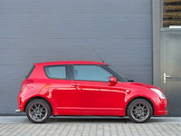 Suzuki - 2005 - swift - 1.3 gls - 03-rr-xl - afbeelding 18 van  23