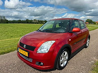 Suzuki - 2006 - swift - 1.3 shogun - 79-tg-gl - personenauto - afbeelding 1 van  9