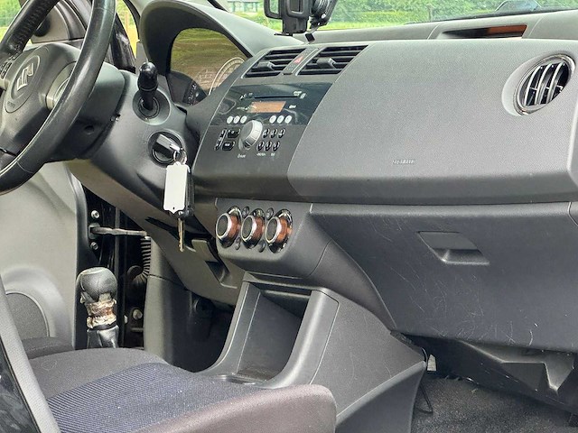 Suzuki - 2007 - swift - 1.3 shogun - 70-tr-bb - afbeelding 10 van  23