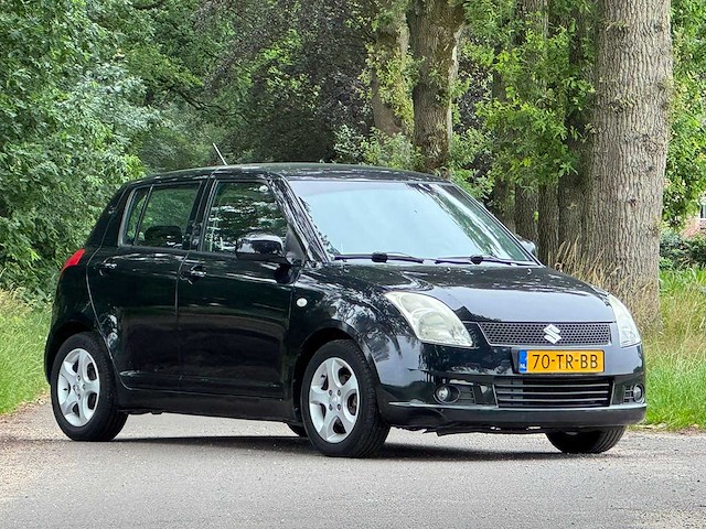 Suzuki - 2007 - swift - 1.3 shogun - 70-tr-bb - afbeelding 17 van  23