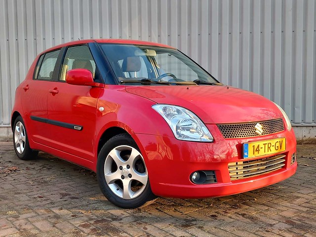 Suzuki - 2007 - swift - 1.3 shogun - personenauto - afbeelding 1 van  16