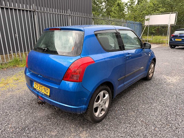 Suzuki - 2007 - swift - 1.5 exclusive - 73-xs-nd - afbeelding 8 van  10
