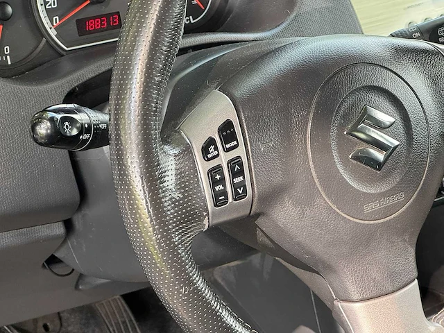Suzuki - 2008 - swift - 1.3 bandit - personenauto - afbeelding 4 van  15