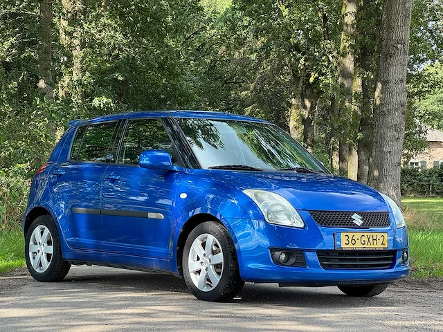 Suzuki - 2008 - swift - 1.3 bandit - personenauto - afbeelding 8 van  15
