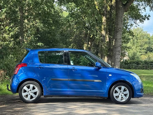 Suzuki - 2008 - swift - 1.3 bandit - personenauto - afbeelding 9 van  15