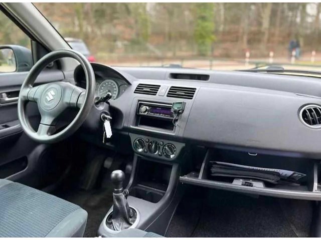 Suzuki - 2008 - swift - 1.3 comfort - afbeelding 5 van  5