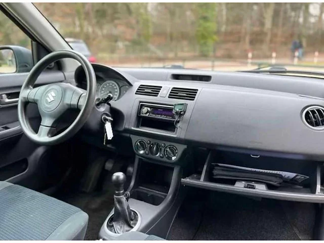 Suzuki - 2008 - swift - 1.3 comfort - afbeelding 5 van  5
