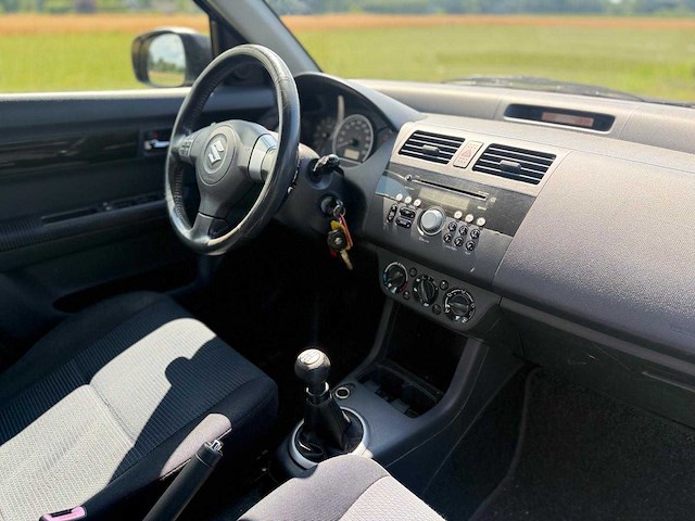 Suzuki - 2008 - swift - 1.3 shogun - 99-zp-pl - afbeelding 12 van  12