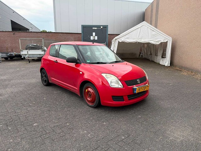 Suzuki - 2009 - swift - 1.3 gls - jbt-08-z - afbeelding 3 van  9