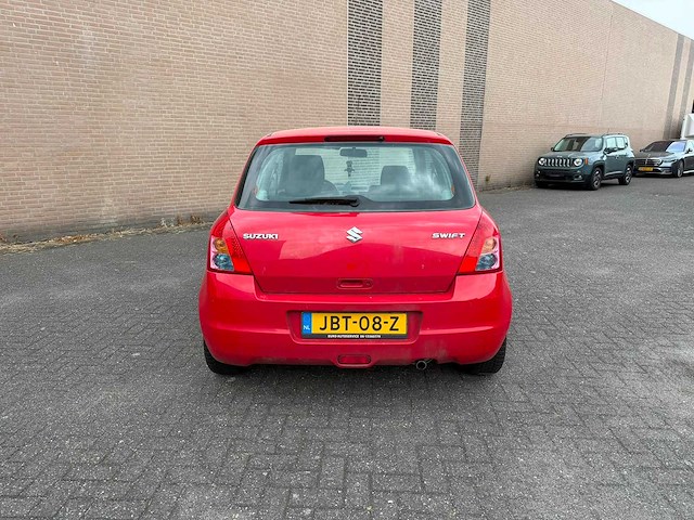 Suzuki - 2009 - swift - 1.3 gls - jbt-08-z - afbeelding 6 van  9