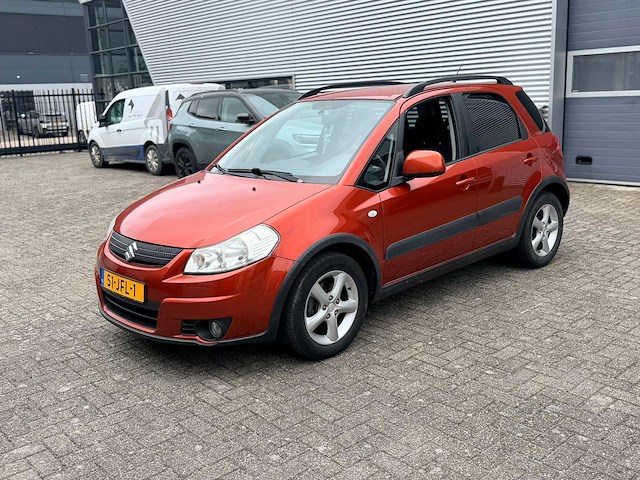Suzuki - 2009 - sx4 - 1.6 shogun - personenauto - afbeelding 1 van  9