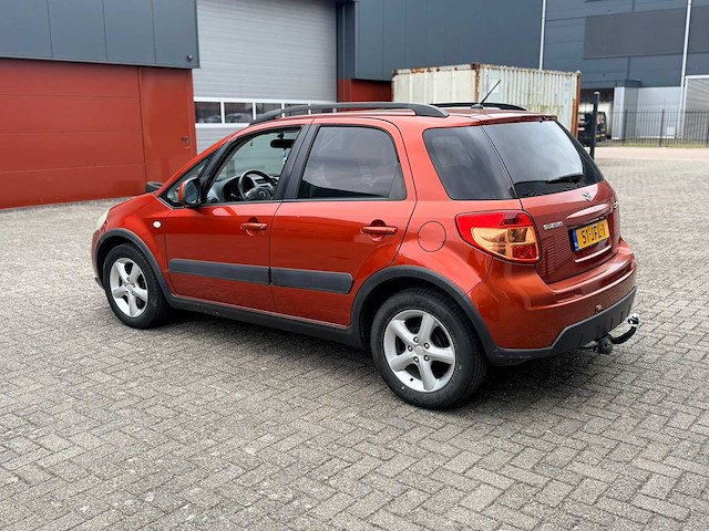 Suzuki - 2009 - sx4 - 1.6 shogun - personenauto - afbeelding 3 van  9