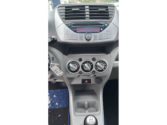 Suzuki - 2010 - alto - 1.0 base - 81-srz-1 - afbeelding 11 van  12