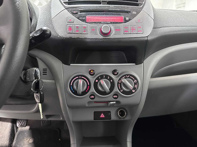 Suzuki - alto - 1.0 comfort plus - 61-lrp-9- 2010 - afbeelding 3 van  13
