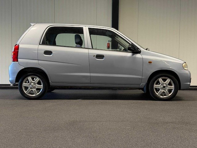 Suzuki - alto - 1.1 gls - car - 2002|15-jn-zn|iaw - afbeelding 5 van  14