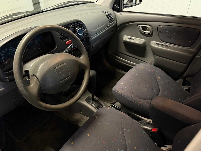 Suzuki - alto - 1.1 gls - car - 2002|15-jn-zn|iaw - afbeelding 12 van  14