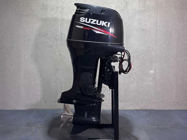 Suzuki - extra langstaart - 150 pk df150 efi - 4-takt - outboard motor - afbeelding 1 van  1