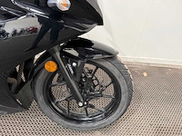 Suzuki - gsx 250 ra - sport - 5724 km - motorfiets - 2020 - afbeelding 8 van  14