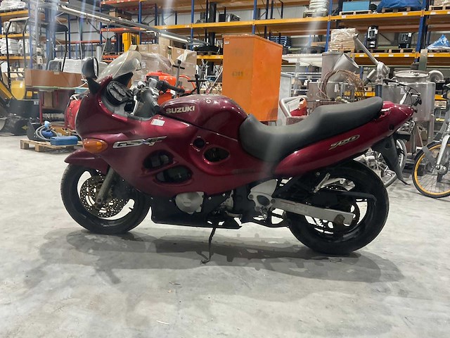 Suzuki - gsxf - 750 - motor - afbeelding 5 van  9