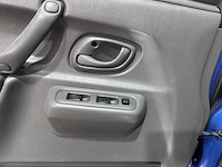 Suzuki - ignis - 1.3-16v gs - car - 2001 - afbeelding 2 van  17