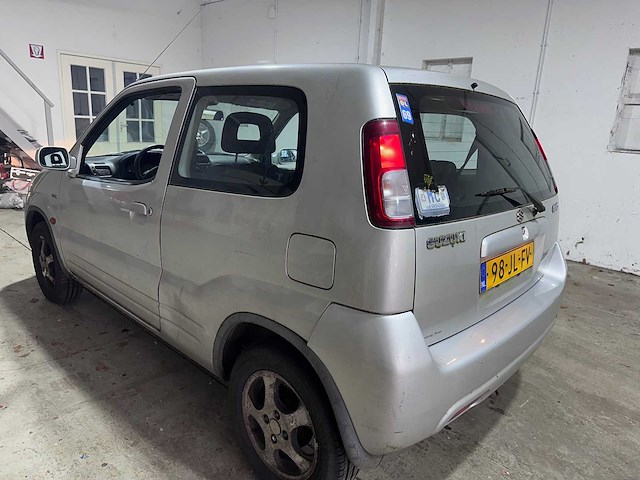 Suzuki - ignis - 1.3-16v special - 98-jl-fv- 2002 - afbeelding 4 van  4