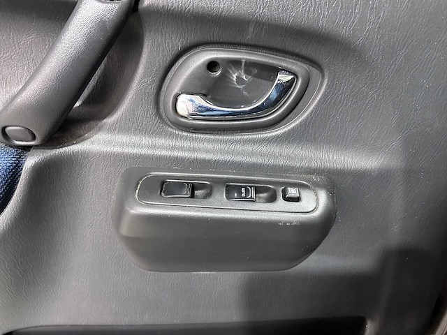 Suzuki - ignis - 1.3-16v special - 98-jl-fv- 2002 - afbeelding 1 van  16