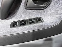 Suzuki - liana - 1.6 glx - 78-lr-dd- 2003 - afbeelding 1 van  10