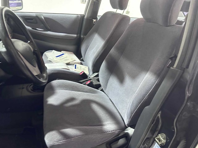 Suzuki - liana - 1.6 glx - 78-lr-dd- 2003 - afbeelding 3 van  10