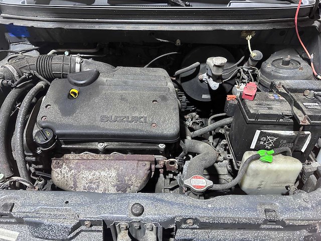 Suzuki - liana - 1.6 glx - 78-lr-dd- 2003 - afbeelding 7 van  10