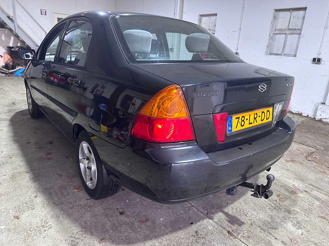 Suzuki - liana - 1.6 glx - 78-lr-dd- 2003 - afbeelding 10 van  17