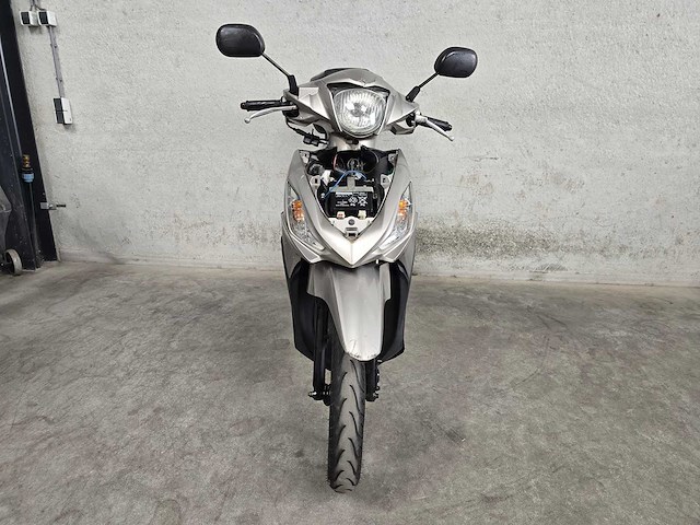 Suzuki - motorscooter - address 110 - 4t 110cc 74mfsz - afbeelding 3 van  7