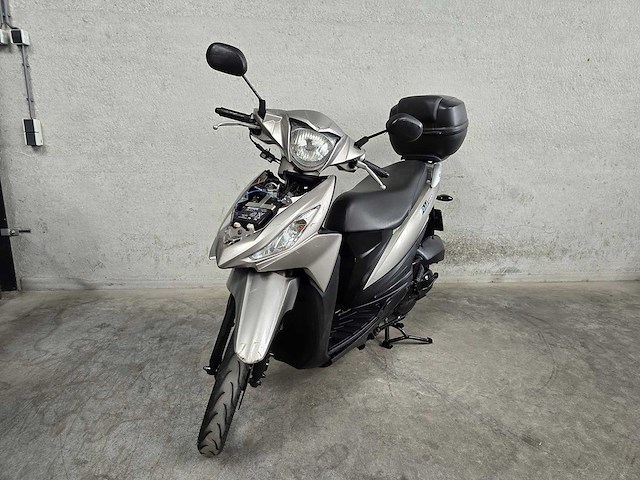 Suzuki - motorscooter - address 110 - 4t 110cc 74mfsz - afbeelding 5 van  8