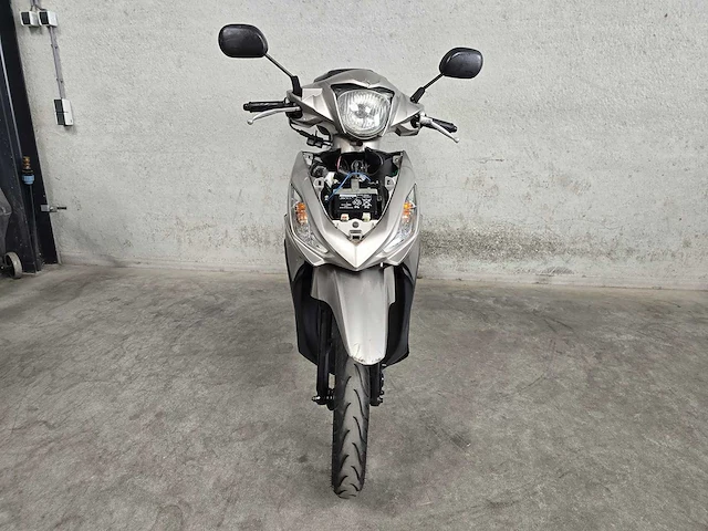 Suzuki - motorscooter - address 110 - 4t 110cc 74mfsz - afbeelding 4 van  8