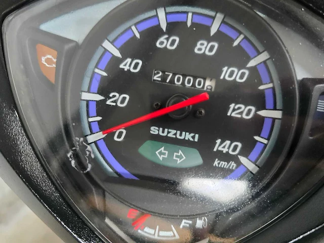 Suzuki - motorscooter - address 110 - 4t 110cc 74mfsz - afbeelding 8 van  8