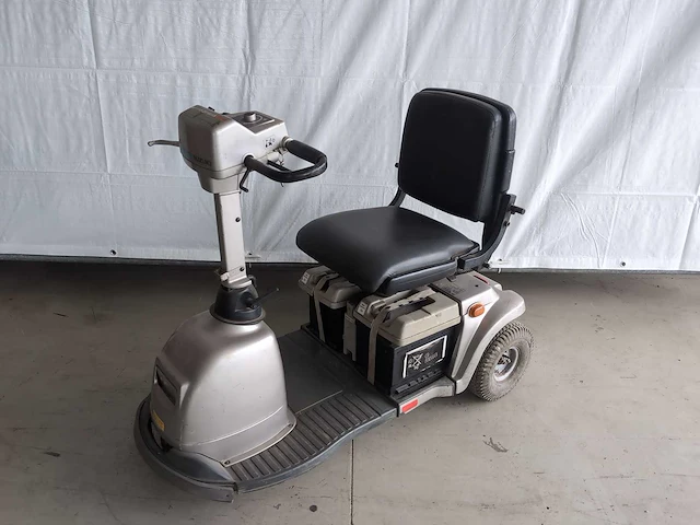 Suzuki - scootmobile - e-scooter - afbeelding 3 van  7