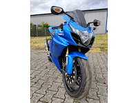 Suzuki - sport - gsx r 1000 - motorfiets - afbeelding 17 van  18