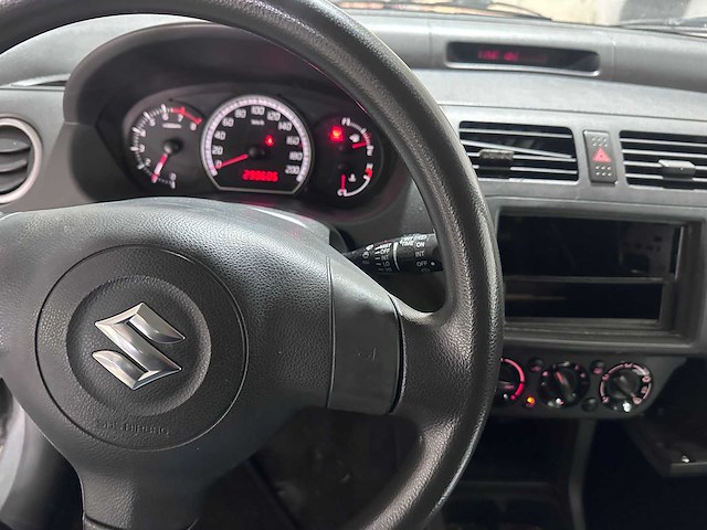 Suzuki - swift - 1.3 base - jp-618-v- 2008 - afbeelding 16 van  17