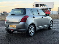 Suzuki - swift - 1.3 gls - car - 2006|2-tpl-88|iaw - afbeelding 15 van  20