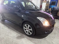 Suzuki - swift - 1.3 shogun - 84-gbd-5 - 2008 - afbeelding 14 van  18