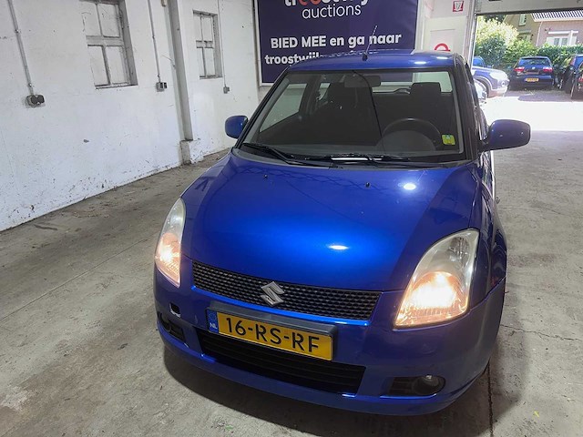 Suzuki - swift - 1.5 exclusive - 16-rs-rf- 2005 - afbeelding 13 van  15